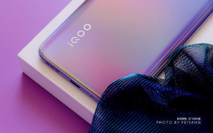 当千元机注重品质的提升会带来什么?iqoo z3星云图赏