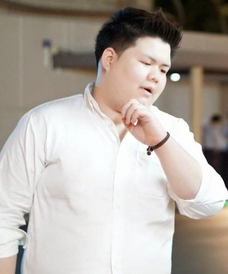 为爱减肥!泰国300多斤男子甩肉150斤变男神,一项运动拯救了他