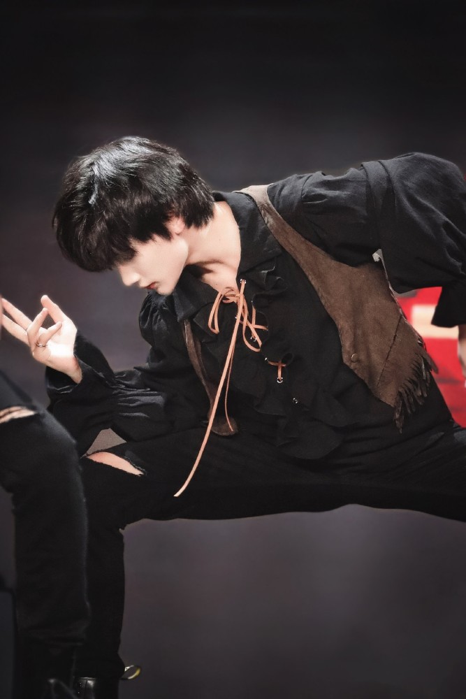 第二十一期明星头像tf家族三代余宇涵