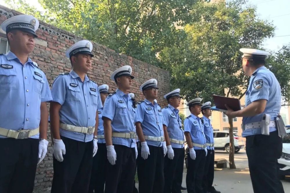 公安英模丨赵猛:铁骨铮铮铸警魂 一片丹心勤为民_腾讯新闻