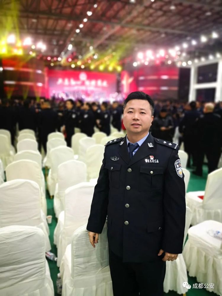 青年民警学先进忘我奉献精神的传承者记我的老师郑伯阳