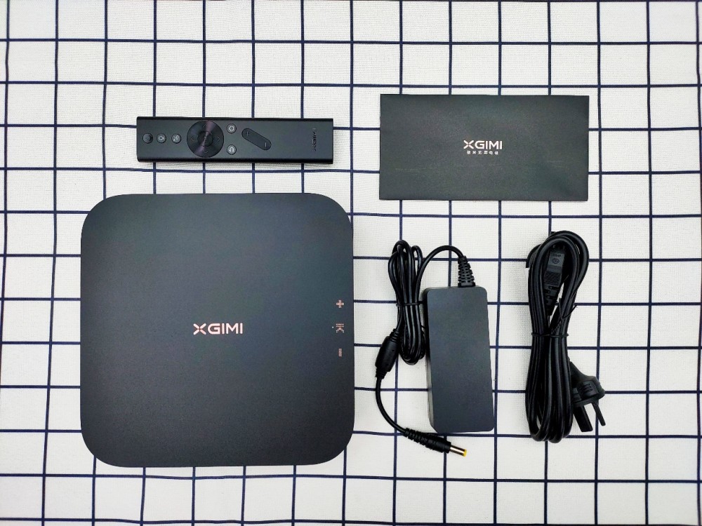 在家就能拥有电影院极米z6x满足你的愿望