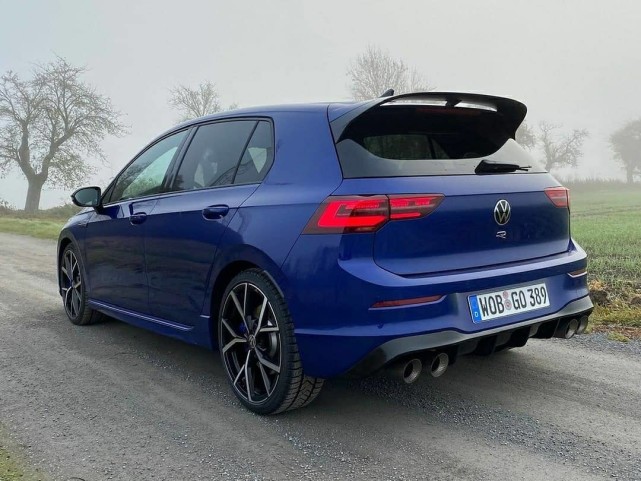 动力强劲性能出色外观运动全新大众高尔夫r实车