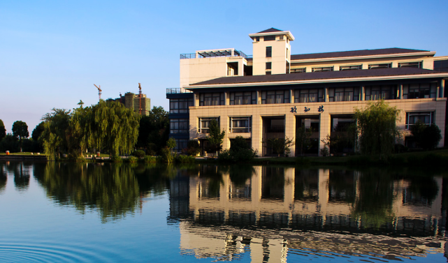 南京审计大学浦口校区图片