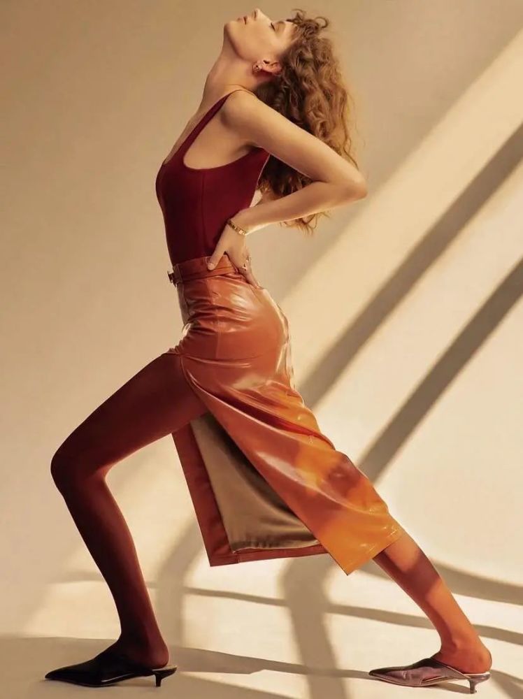 有趣模特拍照的姿势可以有多奇怪