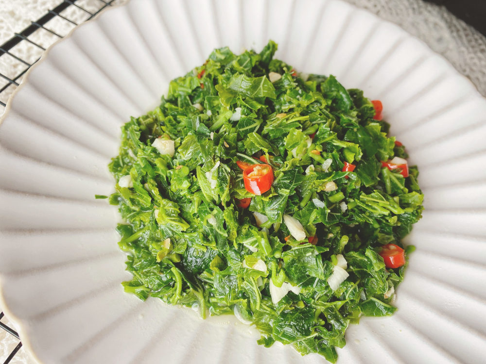 桑叶也能炒菜吃掌握2个要点营养丰富味道不苦涩比香椿好吃