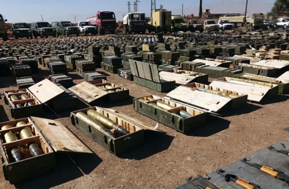 反政府武装军火库被攻下俄叙联军打开一看气得破口大骂