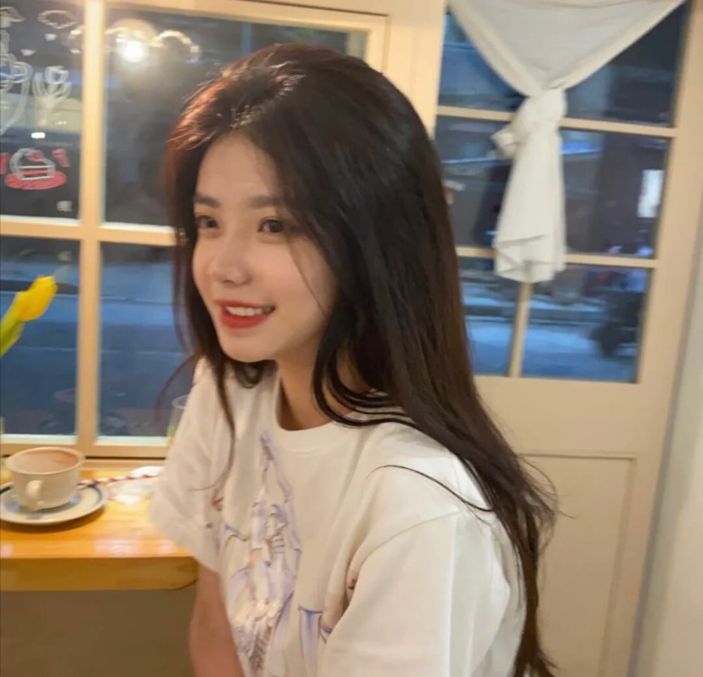 超甜头像只要有影子的地方前面就一定有光