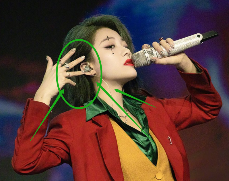 the9被区别对待?喻言舞台首秀耳返出问题,多次暗示无人搭理