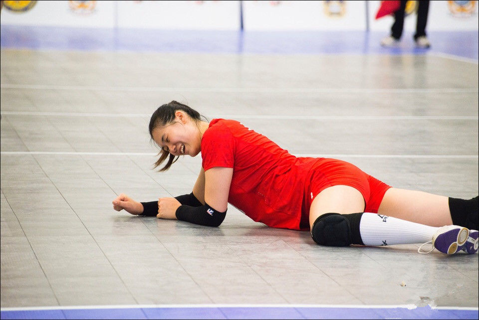 天津女排热身赛接连告负!但若她们回来,和江苏女排还有一战之力!