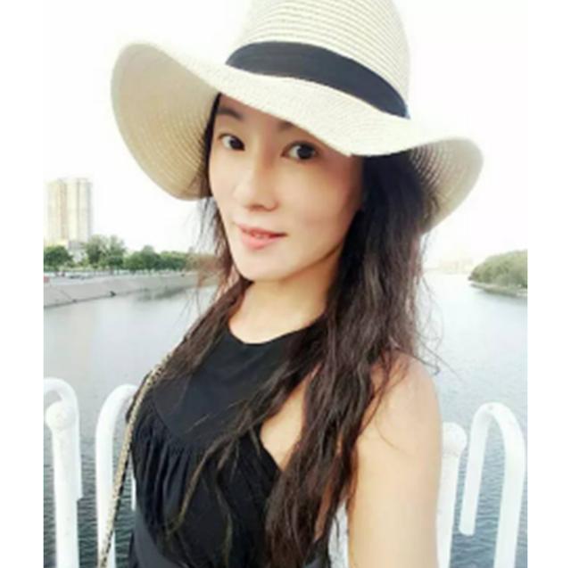 50岁冻龄女神刘叶琳窈窕身材不输少女这项运动你也可以