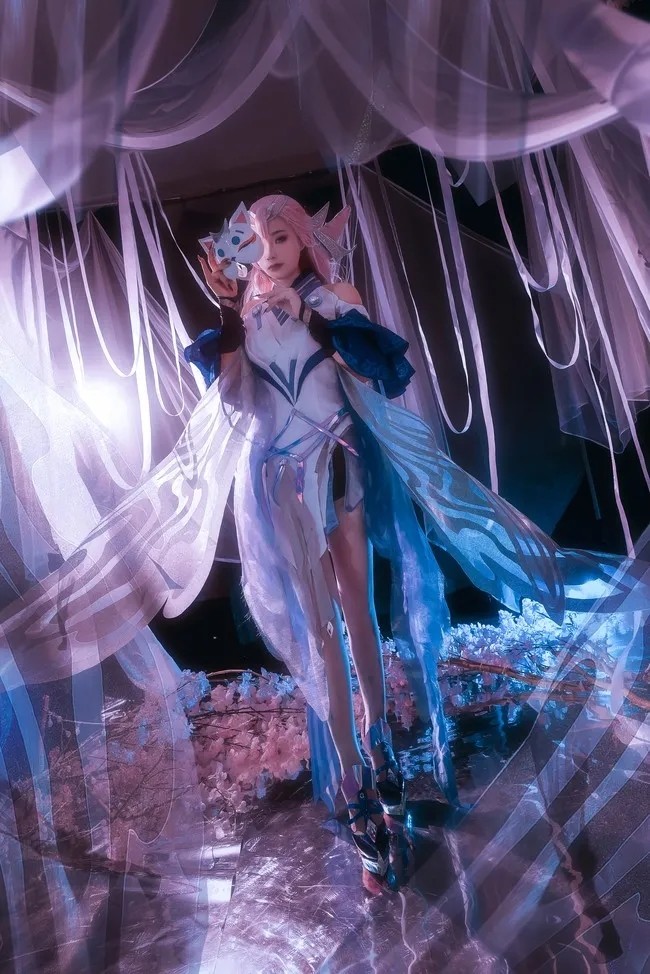 cos王者荣耀貂蝉猫影幻舞cos万万万万万