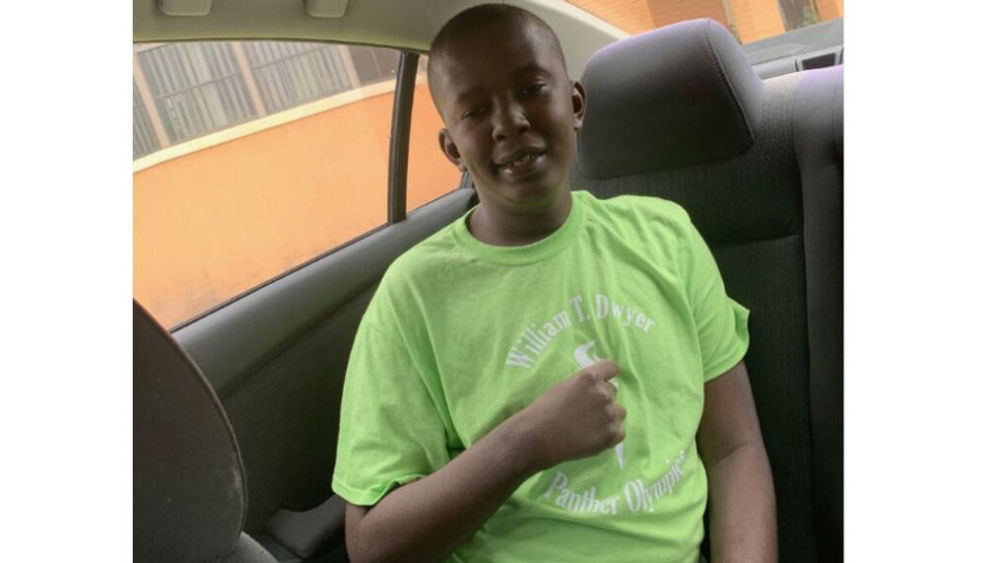 美國自閉少年吃雞塊 因囫圇吞棗被噎身亡 獲賠1300萬 眼界 多维客