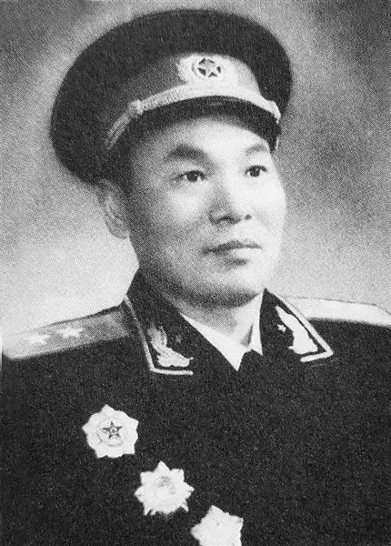 在极端艰难的条件下,红七十四师转战于鄂豫陕边区,广泛开展游击战争