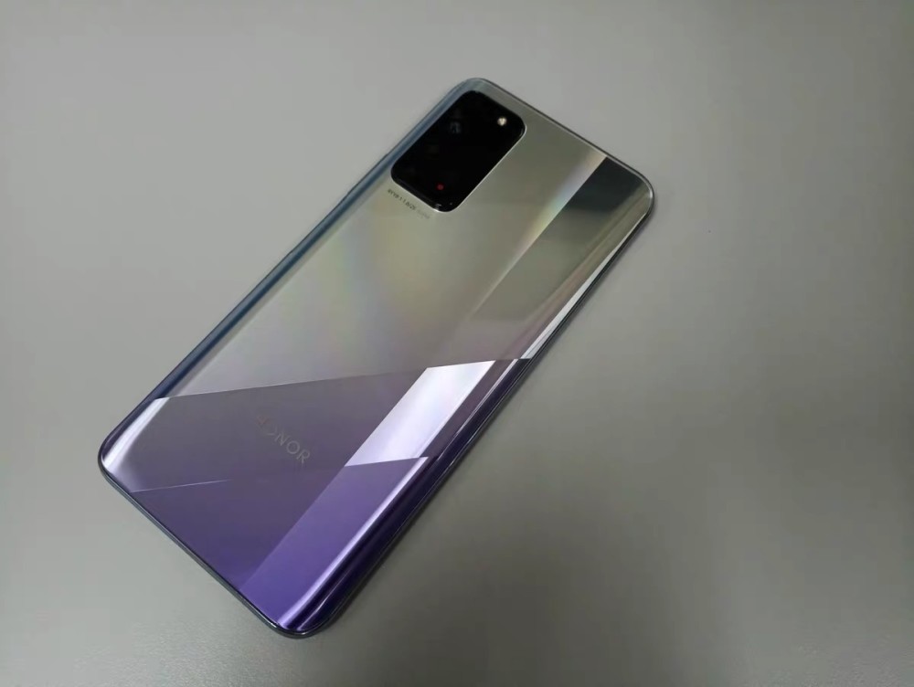 比如骁龙870的红米k40,天玑1000的红米k30至尊版和真我x7pro,荣耀x10