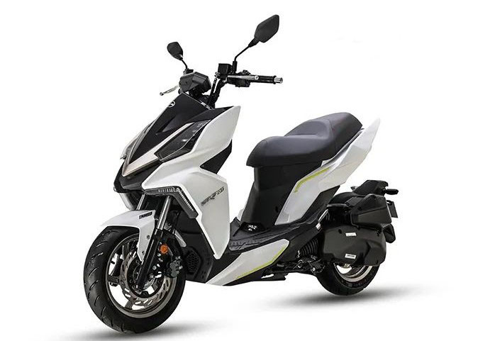 0元价格想比竞品还是有点略显"高端",你愿意花2万出头买一台150踏板吗