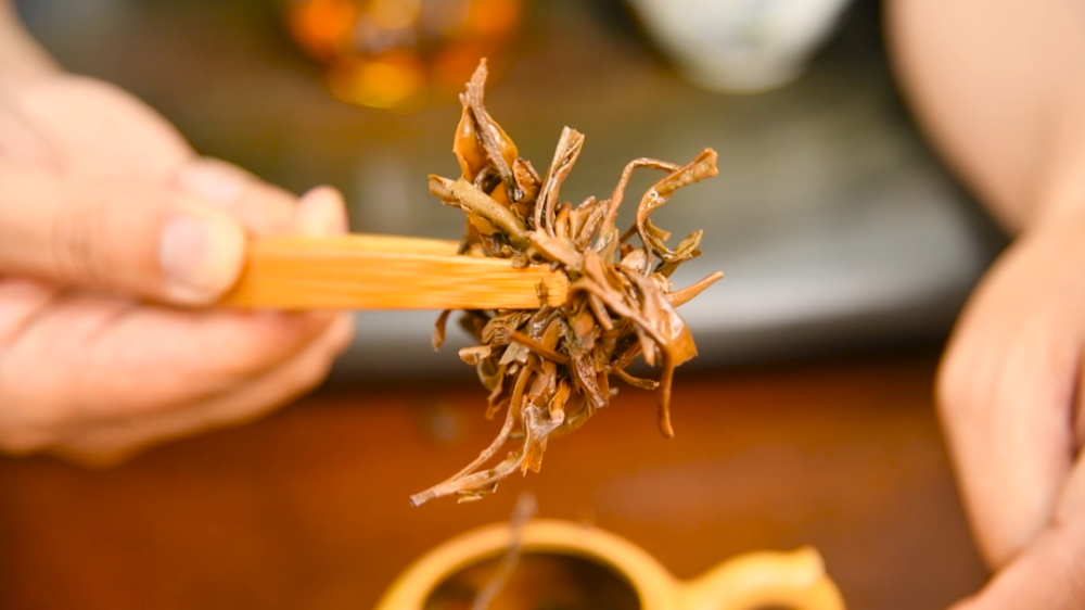 老茶鉴赏14|很多人都没听说过的,2009年吉良古树茶