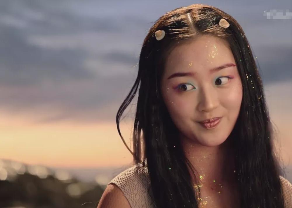 《十二谭》首播槽点满满,女主娜扎首集成ppt,特效廉价辣眼