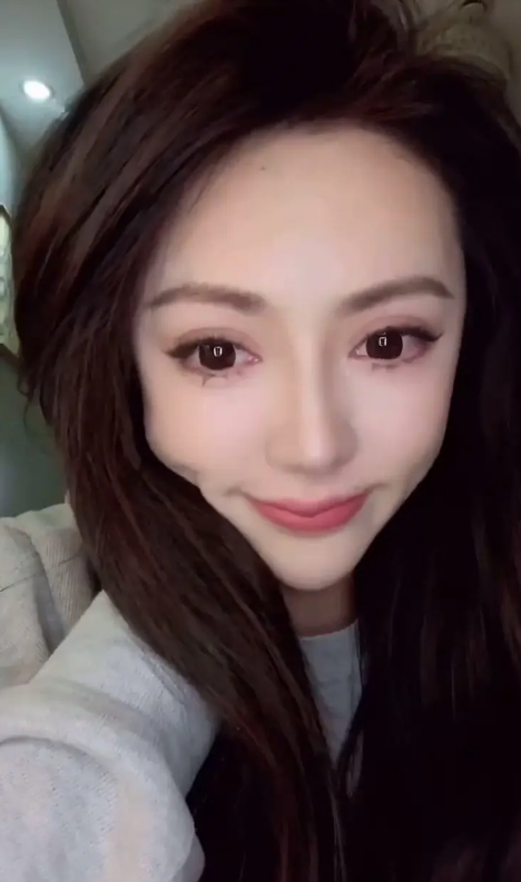 姚明明和肖宇梁曾爱上同一人?