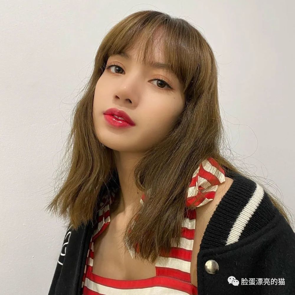 明星美照vol 10 Blackpink成员lisa 腾讯新闻