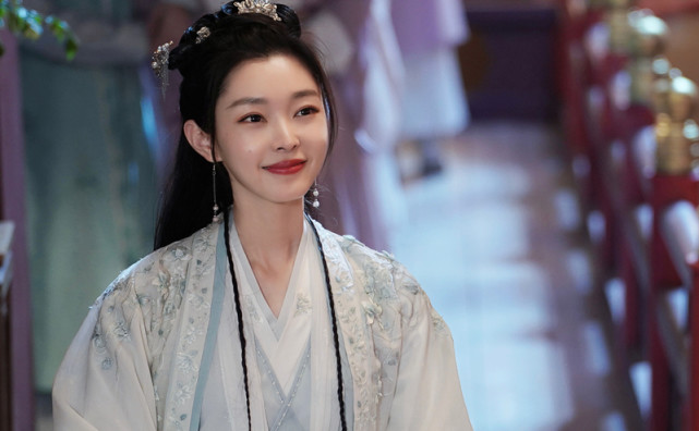 离开赘婿的滤镜路人镜头下的宋轶终于暴露出真实颜值