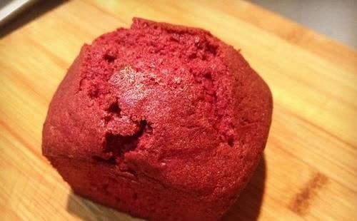 欧洲"人血馒头"是什么?女囚尸体还有余热,就被围观民众分尸_腾讯新闻