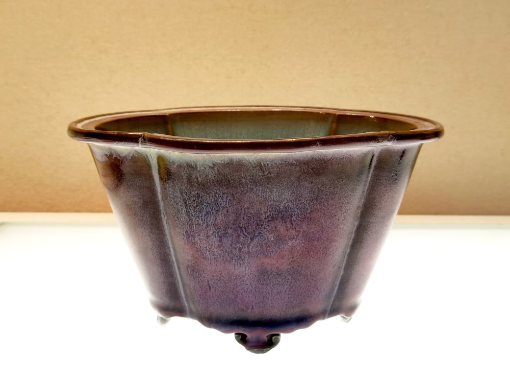 看见文物入窑一色出窑万彩宋钧窑玫瑰紫釉海棠式花盆