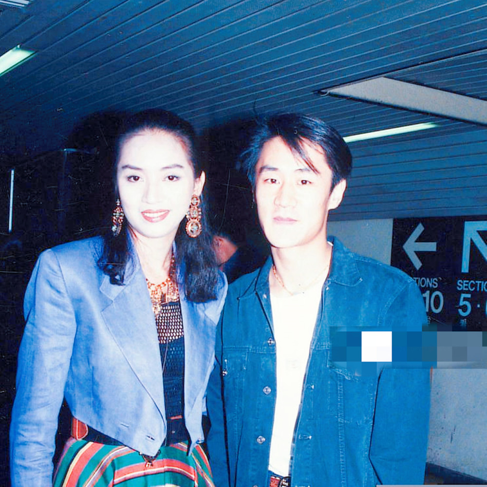 梅艳芳在刘德华怀里去世身患疾病穿尿不湿为了粉丝开演唱会