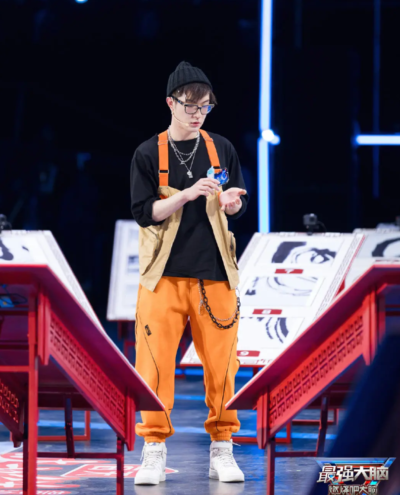 关睿怡后程乏力,尹佳奇一战成名,木桶效应才是最强大脑突围关键_腾讯