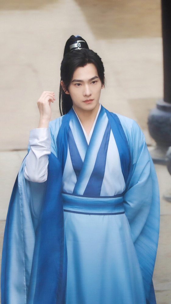 《且试天下》主角定妆,别不看好赵露思,否则打脸就不好了!