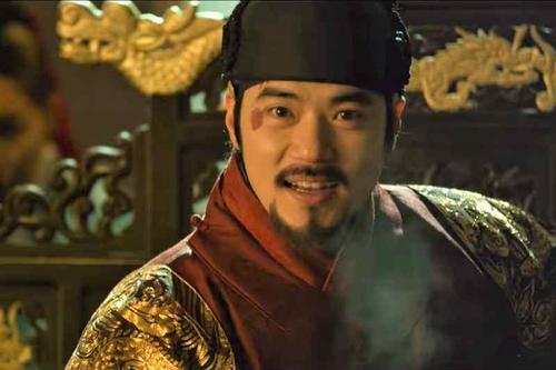 朝鲜暴君燕山君的妖后祸乱朝堂买卖官职最终被斩首处死