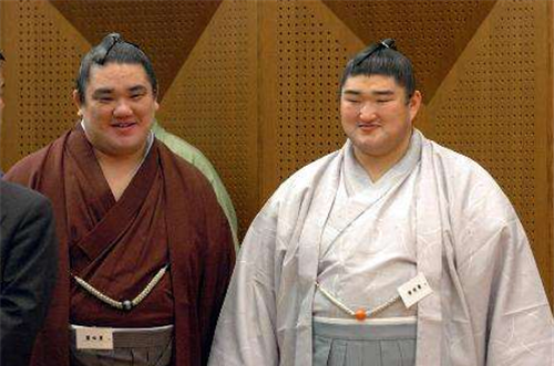 的相扑课程,一名相扑手在日本是非常受欢迎的,特别是横纲级别的相扑手