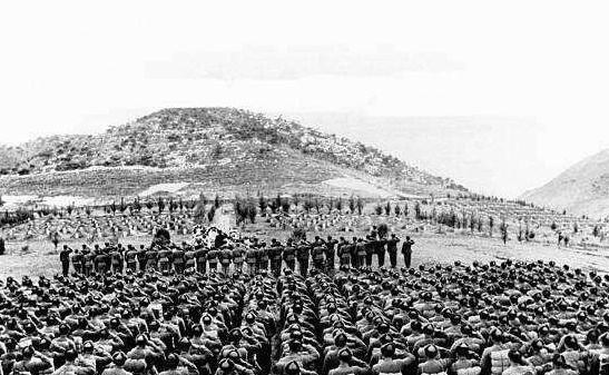 抗美援朝时期最先跨过鸭绿江的志愿军13兵团由什么部队组成