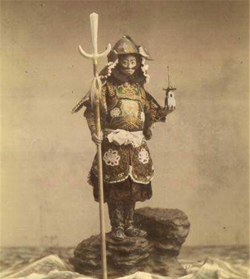 100年前的日本武士有多高 和影视剧截然不同 女武士更不忍直视 腾讯新闻