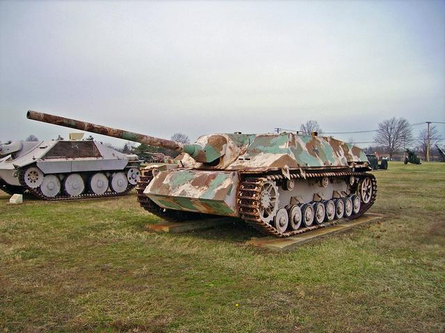 二战德军灰熊坦克歼击车正面击穿t34坦克可惜生不逢时