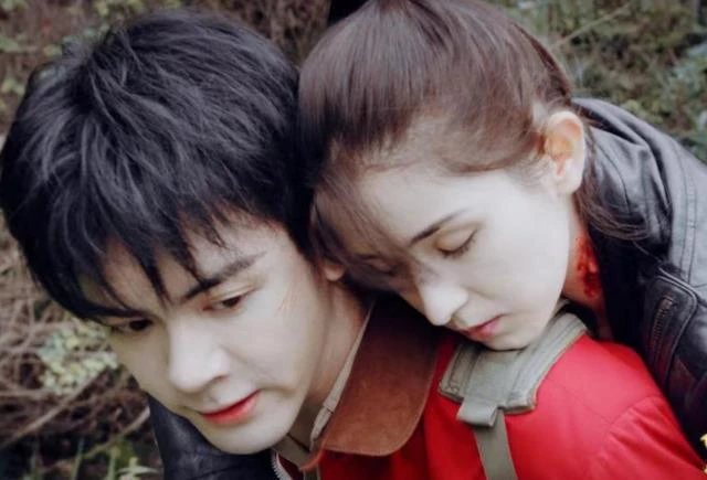 盗墓笔记阿宁和云彩没死的话会成为吴邪和王胖子的官配吗