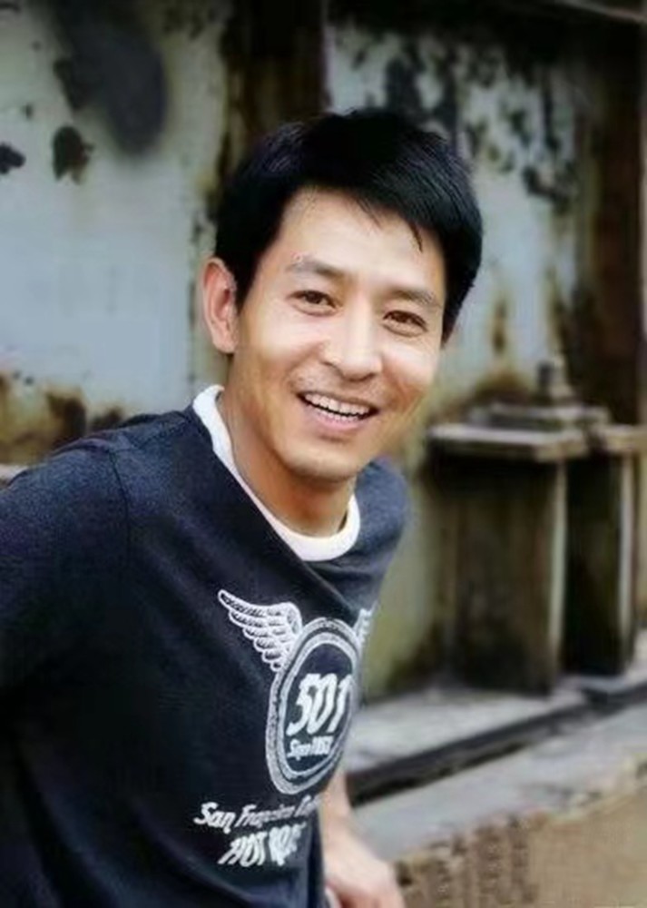 郭晓峰《国民大叔》传奇系列之41:南方夜话_腾讯新闻