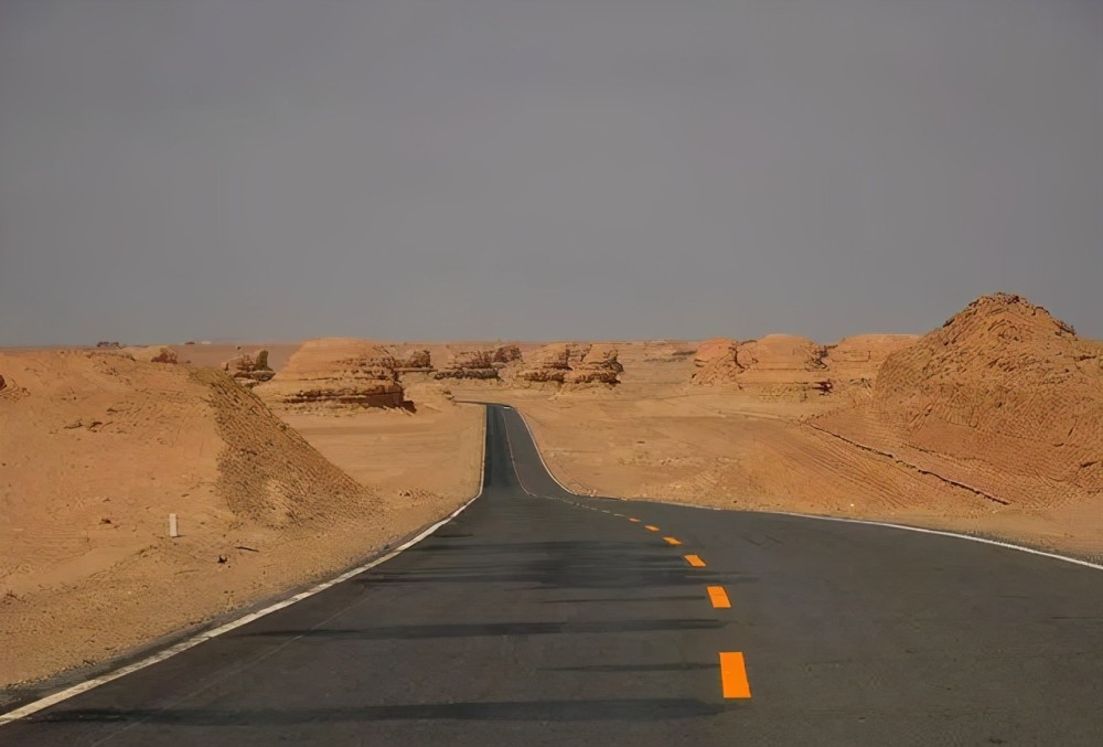 最孤独的国道g315,从西宁到喀什,穿越中国一半的无人区_腾讯新闻