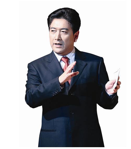 水均益抛弃瘫痪妻子娶小13岁娇妻听他亲生女儿怎么说