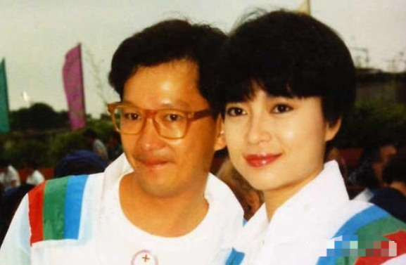 黄金配角廖启智去世小儿子夭折妻子抑郁大儿子如今想变女人