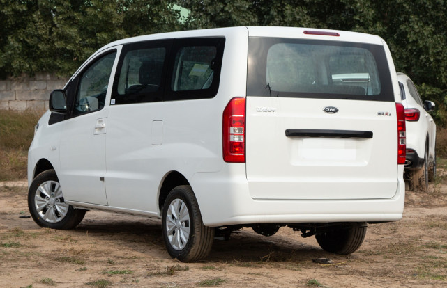 杭州车主提了江淮瑞风m3,开了640公里后,直言有话要说