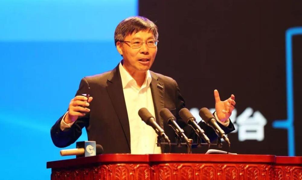 中国科技巨头涅盘重生,从濒临破产到全球第一,一年进账60亿