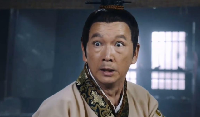 其实廖启智不仅仅是在电视剧上有所成就,在电影中也频繁露面,比如《新