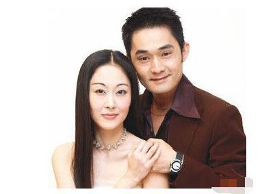 而另一边的江国宾除了养家之外,还有照顾父母,以及兄弟姐妹的生活费用