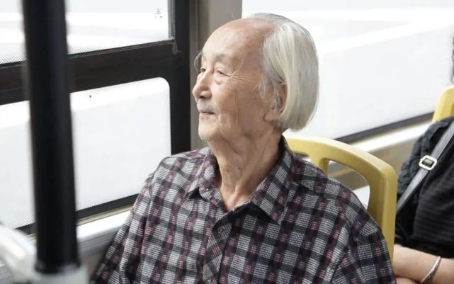 "我90岁,决定去当裸模":他们的现在,或许也是我们的未来|李继胜|王肃