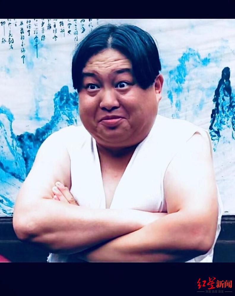 主播"盐都凌汤圆"的演员坎坷路:就算做咸鱼,也要做最咸的那条_腾讯