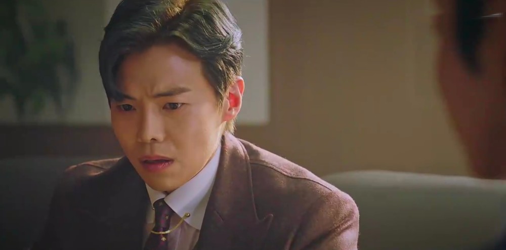 《顶楼2》洛根李哥哥出现,告知残害秀莲父母凶手,洛根悲痛欲绝!