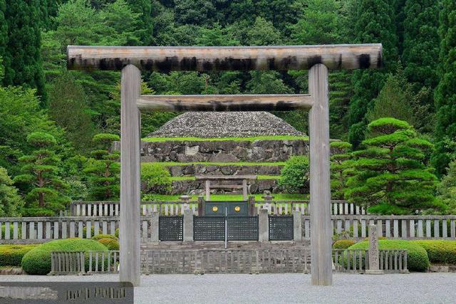 日本難道真是中國子孫不然為何阻止專家研究皇陵原因至今成謎