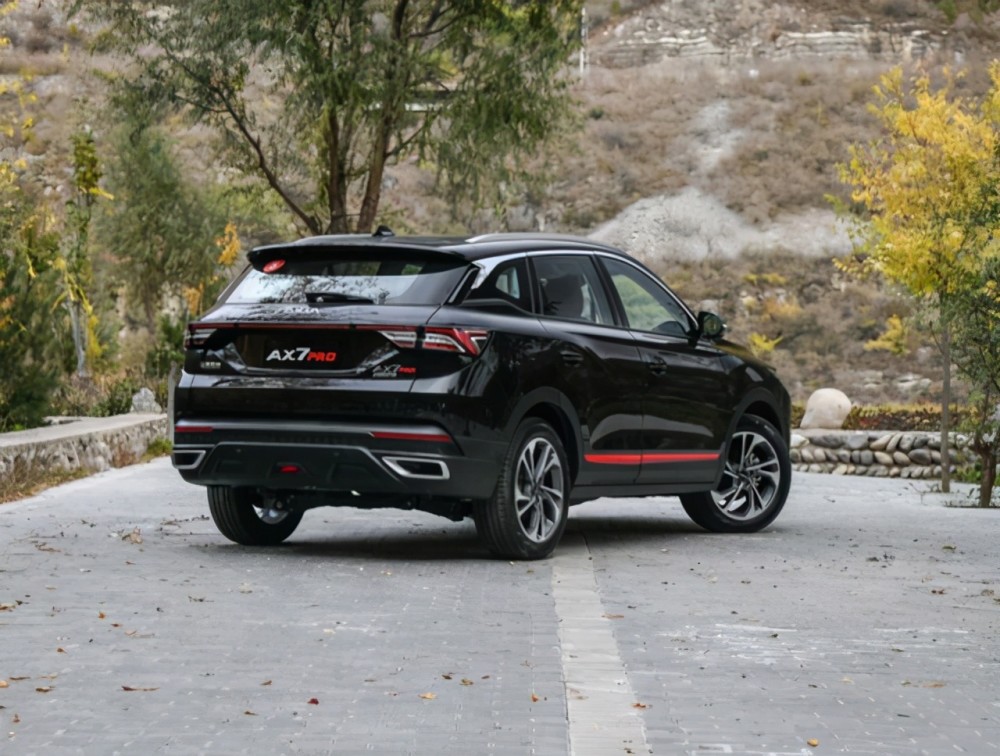 13.39万元收售 东风风神ax7 pro巨浪版亮相春城