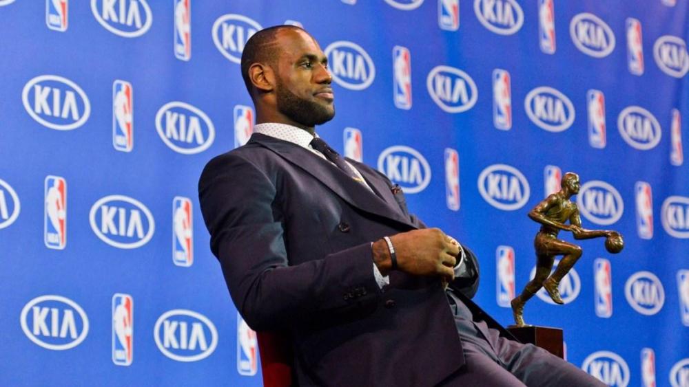 现役NBA超巨，只有这三人，伦纳德靠边站，哈登不够格